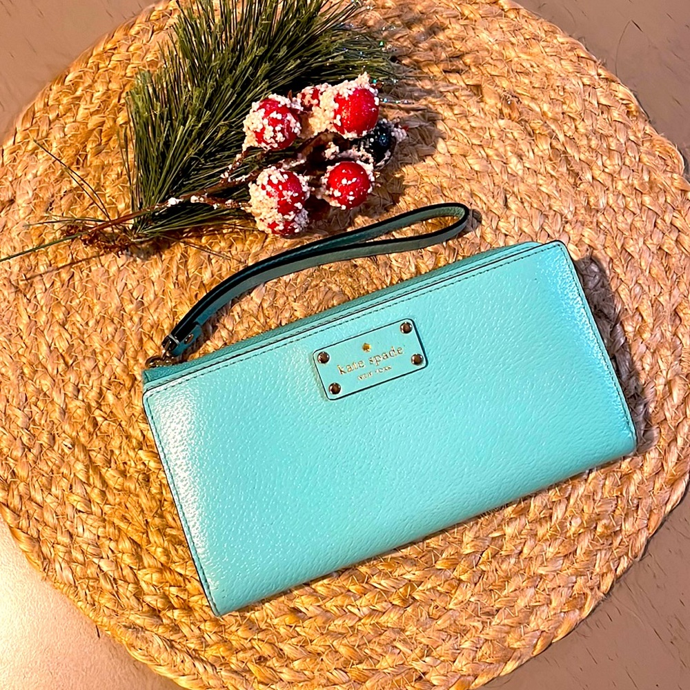 Kate Spade New York Clutch/Wallet